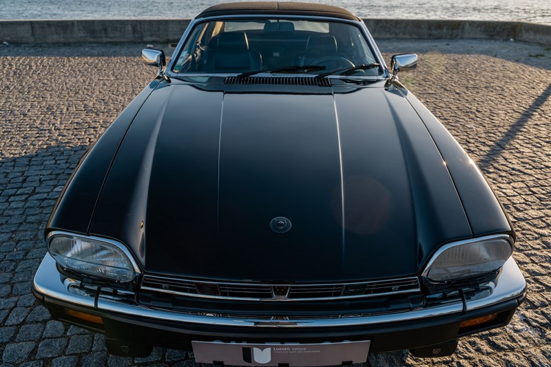 1988 Jaguar XJ-SC V12 295HP